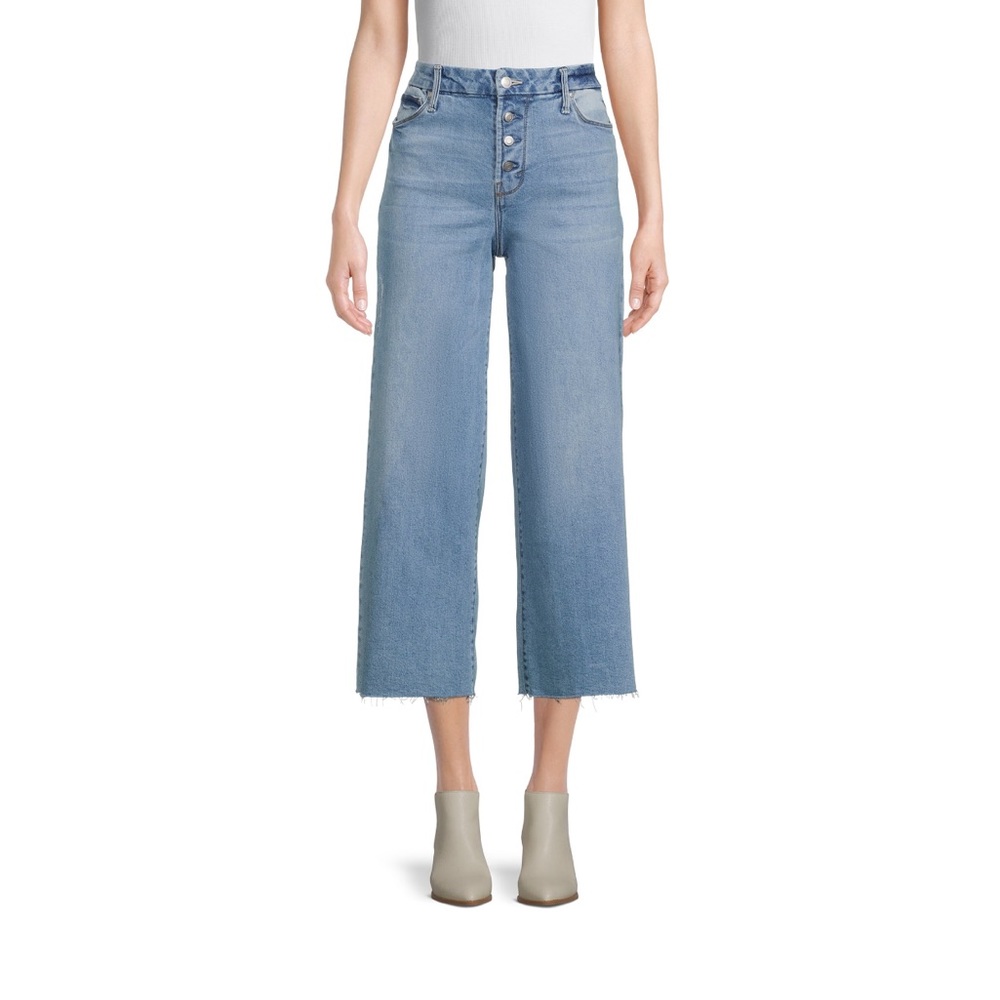Womens time and tru capris NWT